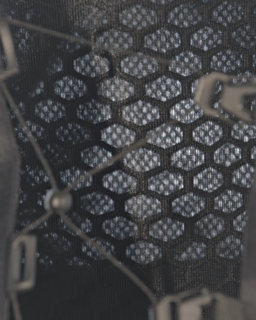 Honeycomb mesh back panel